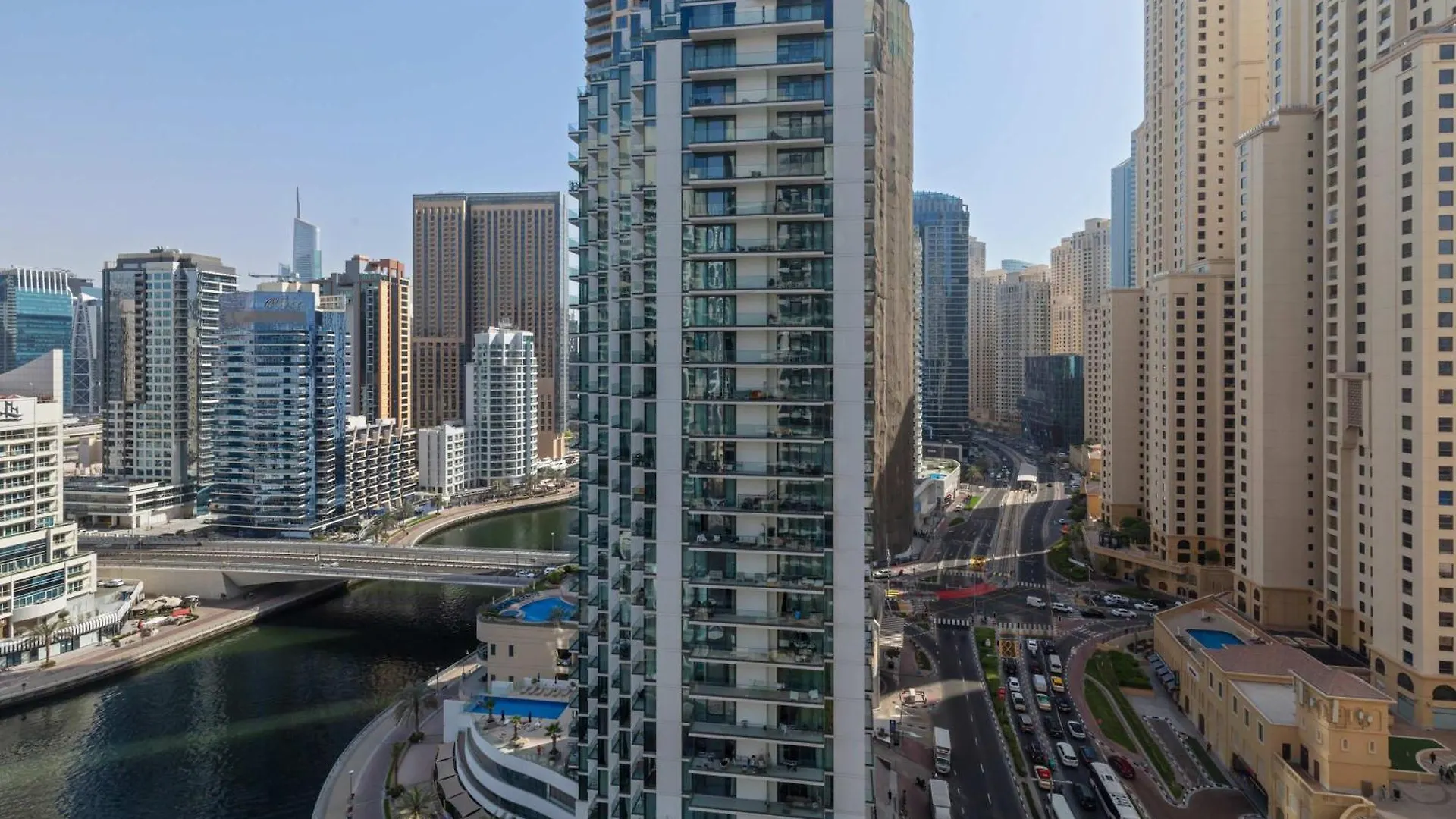 Beautiful Marina Views 1 Bed Apartment Dubai